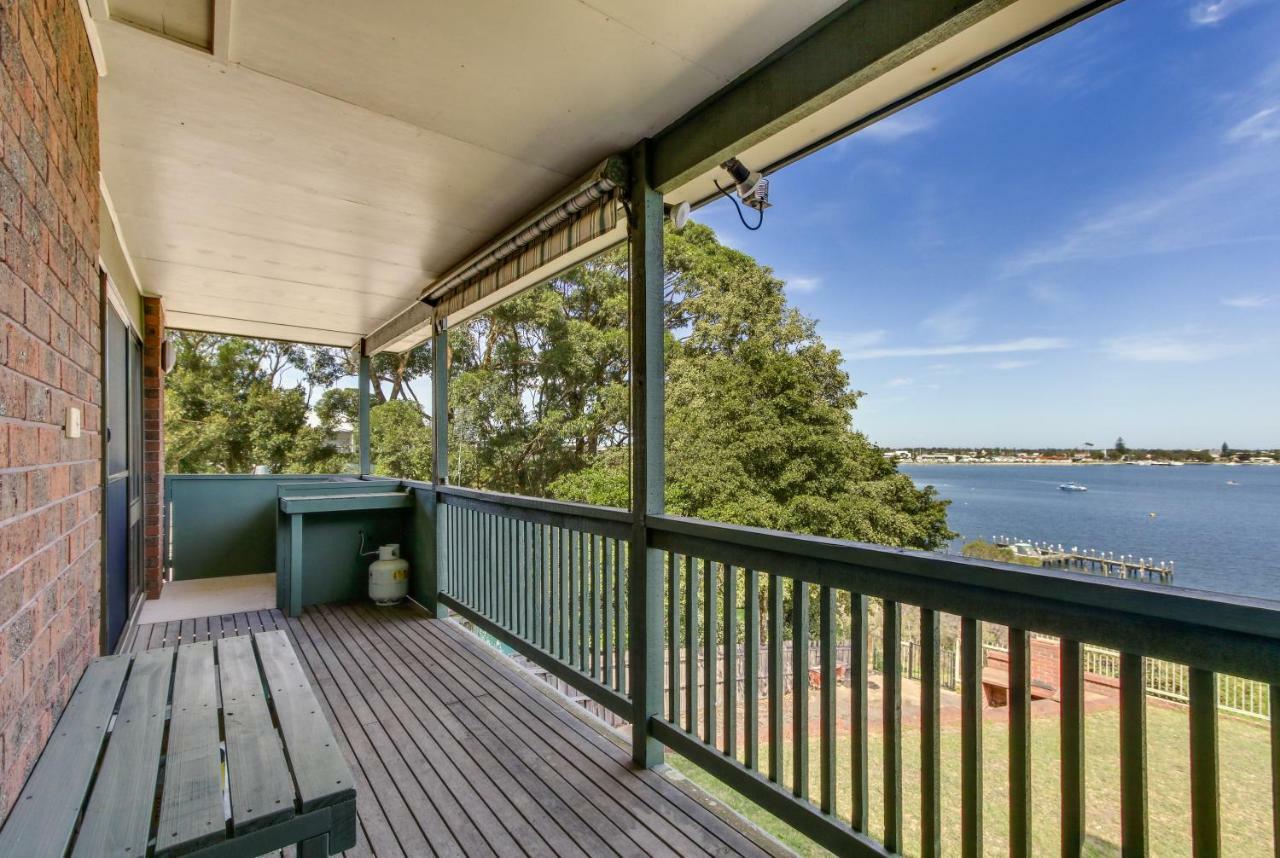 Villa The Point à Lakes Entrance Extérieur photo